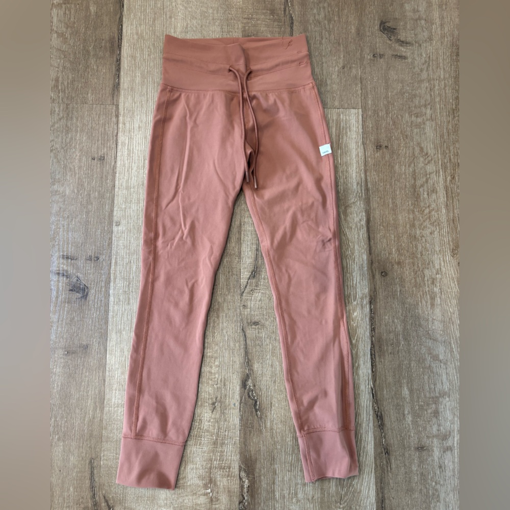 Vuori daily legging